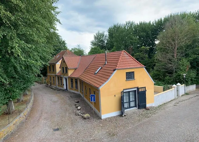 Historisches Pastorat - Villa Mika